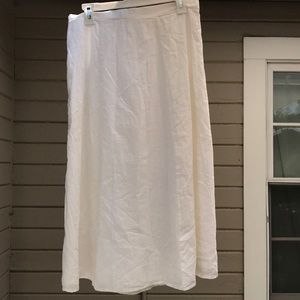 Old navy white skirt
